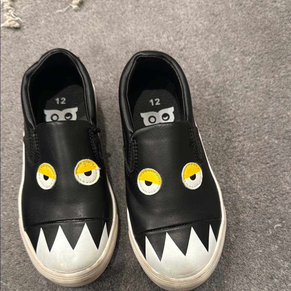 HOO SHOES Kids Monster Slip-On Shoes - Black and Yellow